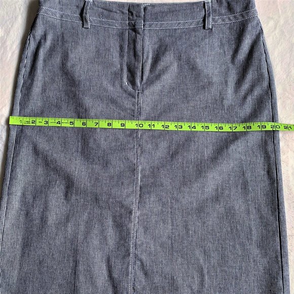 💥2/$30 MEXX Pinstripe Skirt sz10/40 - Picture 7 of 12